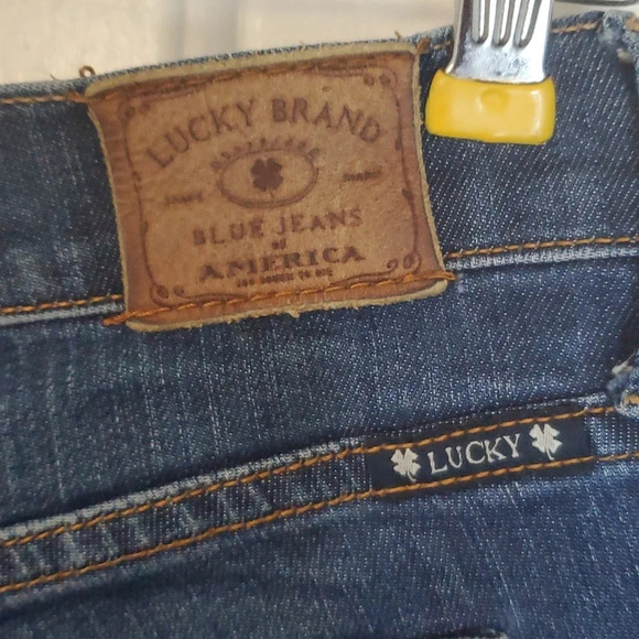 Lucky Brand Sweet'N Straight Womens Denim Distressed Jeans Size 8/29 L - Picture 6 of 11